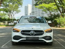Ưu đãi 50% phí trước bạ, xe giao ngay