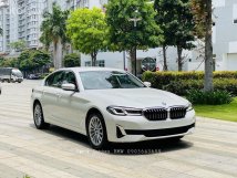 Xe có sẵn đủ màu, giao ngay, tiền mặt giảm 250tr + full phụ kiện, liên hệ em Dương