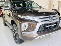 Siêu khuyến mại với nhiều quà tặng, sẵn hàng giao ngay, hỗ trợ lên đến 100% thuế trước bạ