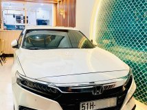 Bán xe mẫu mới, chính chủ sử dụng, odo 26000km, mới 98%