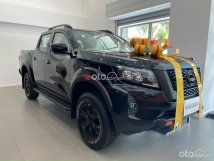 Khuyến mãi 135tr tiền mặt + combo phụ kiện