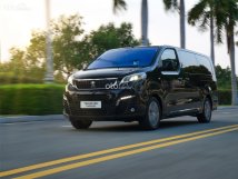 Màu đen, ưu đãi lên tới 90tr đồng, xe sẵn giao ngay chỉ có tại Peugeot Phú Mỹ Hưng