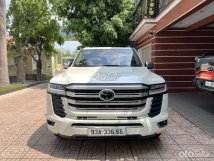 Màu trắng, nhập khẩu