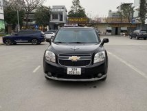 Xe 8 chỗ rộng rãi, số tự động
