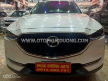 Màu trắng số tự động, giá chỉ 790 triệu