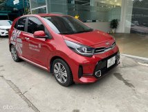Màu đỏ chính chủ, 445tr