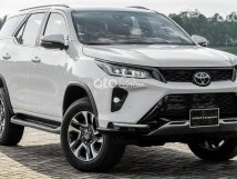 Giá tốt nhất toàn quốc lên đến 100tr tiền mặt, tặng phụ kiện full và bảo hiểm thân vỏ cho khách hàng liên hệ em Vũ sớm