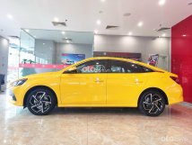 Giảm 50% thuế trước bạ - Sẵn xe giao ngay toàn quốc.