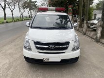 Xe cứu thương đời 2015, máy dầu, nhập khẩu nguyên chiếc Hàn Quốc