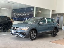 Màu xanh petro xanh độc lạ của Volkswagen - Mua xe miễn lãi 0% lãi suất