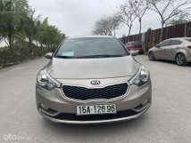 Xe gia đình phom dáng đẹp