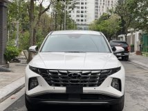 Màu trắng, biển Sài Gòn