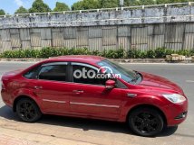 cần bán Focus AT bản full option