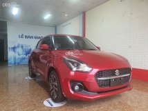 Màu đỏ, nhập khẩu nguyên chiếc, giá chỉ từ 560tr