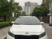 Màu trắng, giá chỉ 730 triệu