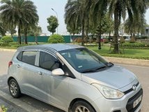 Màu bạc số sàn