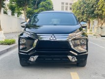 1 chủ từ đầu cực mới