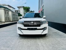 Xe nhập Trung Đông, nội thất nâu cực mới