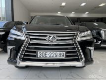 Bán xe Lexus LX570 sản xuất năm 2016 tên cá nhân 1 chủ từ đầu