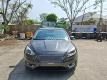 Cần bán xe oto Ford Focus Titanium 2018 - Bán Ford Focus sản xuất 2018 bảng titanium