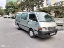 Cần bán xe oto Toyota Hiace 2002 - Gia đình bán