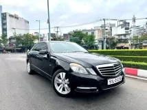 Bán xe Mercedes-Benz E250 E250 2012 - Merc E250 dời 2012 hàng full cửa sổ trời Paroma nhiều đồ chơi nội thất niệm da zin rất đẹp