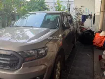 Cần bán xe oto Ford Ranger XLS 2.0L 4x2 AT 2018 - Xe bán tải Cần bán xe oto Ford Ranger XLS 2.0L 4x2 AT 2018 - Xe bán tải