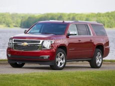 Đánh giá xe Chevrolet Suburban 2017