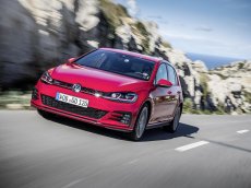 Đánh giá xe Volkswagen Golf GTI 2018