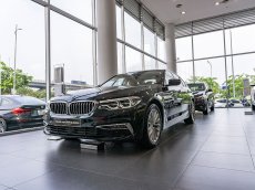 Đánh giá xe BMW 530i 2019: Có gì để thuyết phục khách hàng lựa chọn?