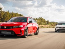 Đánh giá xe Honda Civic Type R 2023: Có gì trong mức giá đắt đỏ?