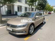 Volkswagen Passat đăng ký 2018 đẳng cấp Châu Âu