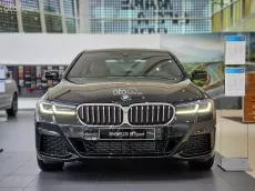 [520i MSport] - Tặng 01 năm bảo hiểm thân vỏ, Tặng gói bảo dưỡng 03 năm/40.000km, Tặng gói bảo hành chính hãng 05 năm