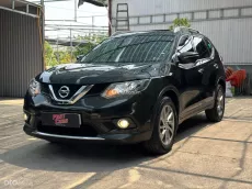 Bán Nissan XTrail 2.5 4WD 2017 Màu Đen