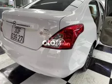 Bán xe Nissan Almera 2017 số sàn màu trắng giá 265