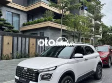 Hyundai Venue 2024 - 9760 km