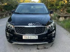 Xe chuyên đưa đón cán bộ công ty, đi giữ gìn