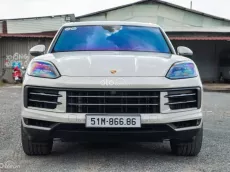 👑 Porsche Cayenne 2023 Siêu Lướt - Nhắn ngay cho em để có giá hời và test xe thoải mái