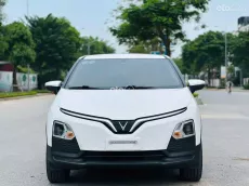 Xe quốc dân, ưu đãi sốc cho bác tài chạy dịch vụ