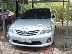 Toyota Altis 1.8G 2011 màu Bạc