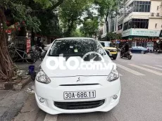 Bán xe ô tô Mitsubishi Mirage 2015 màu trắng