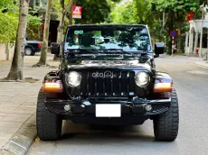 Huyền thoại off-road – Biểu tượng đường trường