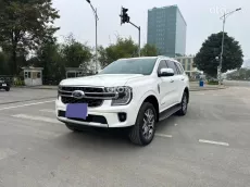 Xe 7 chỗ cực đẹp