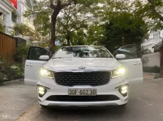 Xe gia đình 7 chỗ