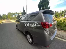 Toyota Innova 2018 2.0E - 100000 km