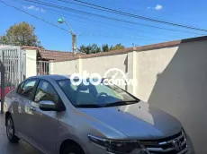 cần bán Honda City 2014 số tự động 12.000 km