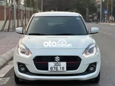 Suzuki Swift Trắng 2020