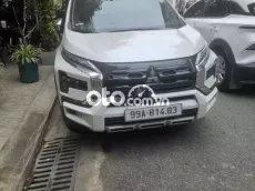 Mitsubishi Xpander Cross Trắng