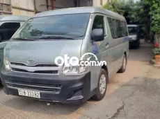TOYOTA VAN 6C 940KG 2010 MÁY XĂNG