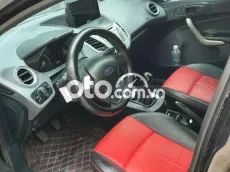 Ford Fiesta Đen Số sàn